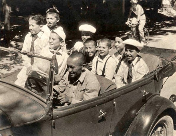 1935 Ташкент Пионеры на Автомобиле