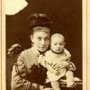 1889 Фото Соколовской Эмилии Вильгемовны с Ребенком