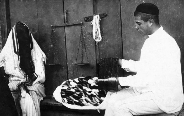 1910 Ташкент Нити