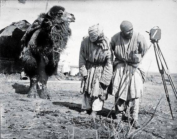 1926 Узбекистан Каршинская Стеь Любопытный Человек у Камеры