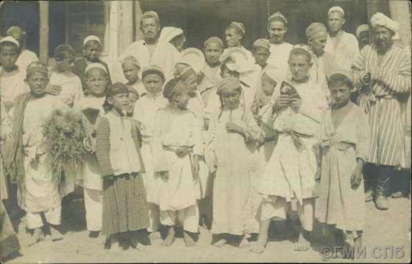 1935 Предпл Андижан Дети