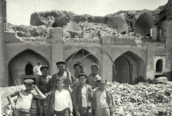 1955 Ташкент Работы по Восстановлению Фасада Медресе Кукельдаш