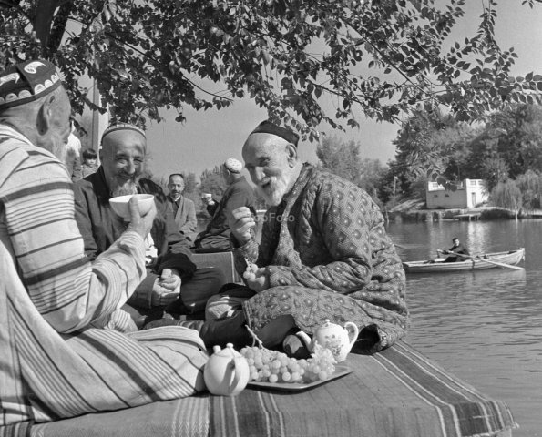 1960 Узбекистан Чайхана на Берегу