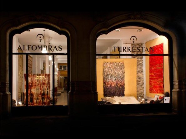 1960-2018 Turkestan Carpets Shop in Spain Today