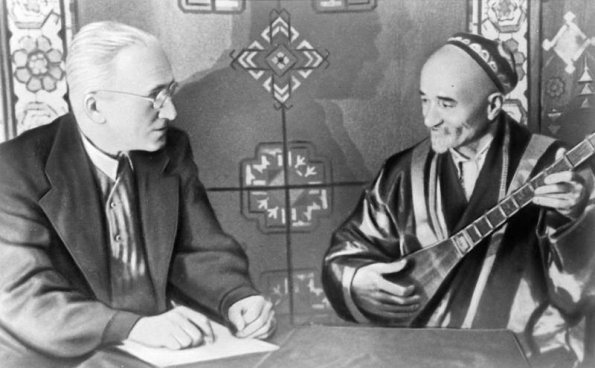 1963 Узбекистан Интервью у Музыканта