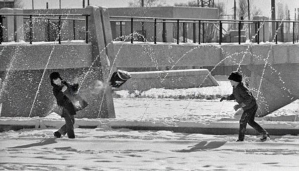 1973 Ташкент Фонтаны в Снегу