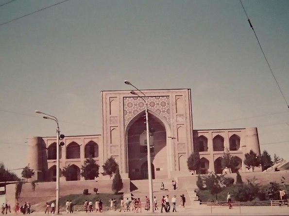 1980 Tashkent 11